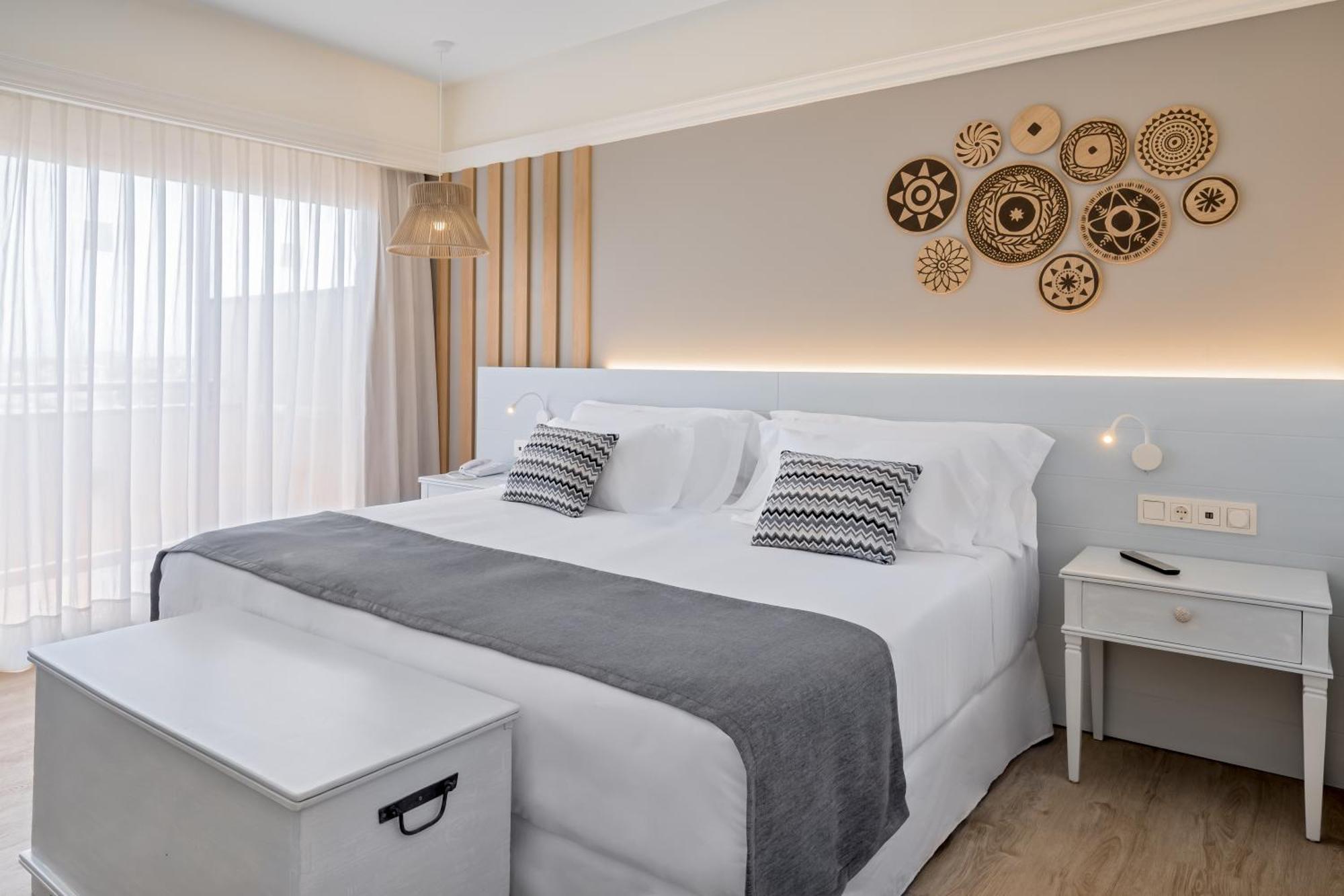 Готель Barcelo Corralejo Bay - Adults Only Екстер'єр фото